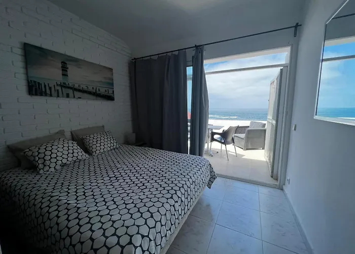 Seafront Canteras Terrace Lounge Apartment
